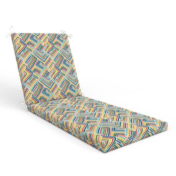 Pillow Perfect Geometric 23 in W x 3 in H Outdoor Piece Solid Back Chaise Lounge Cushion 1-Count in Estie Multi