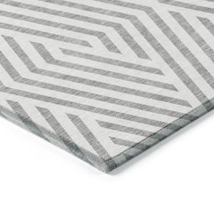 Chantille ACN550 Gray 2 ft. 6 in. x 3 ft. 10 in. Machine Washable Indoor/Outdoor Geometric Area Rug