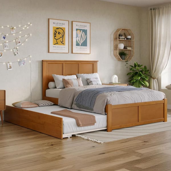 Madison Light Toffee Natural Bronze Solid Wood Frame Full Platform Bed with Footboard and Twin Trundle