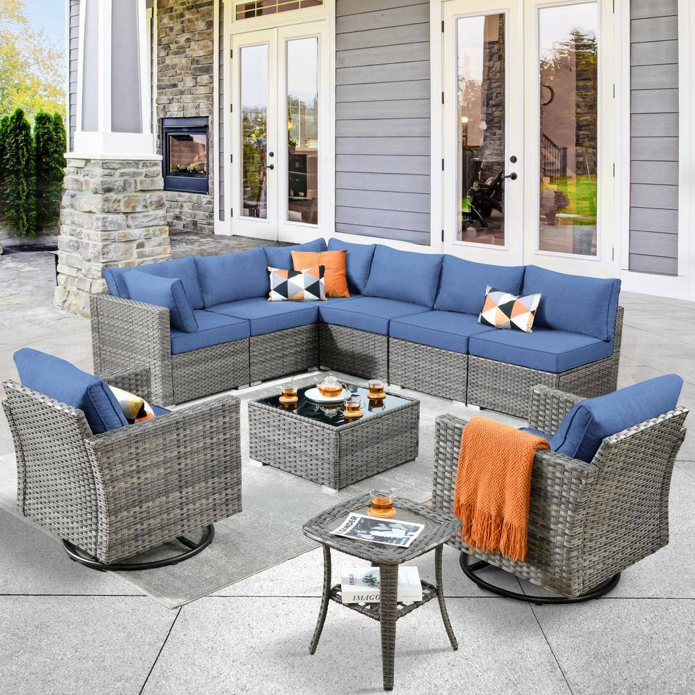 weaxty-w-patio-conversation-