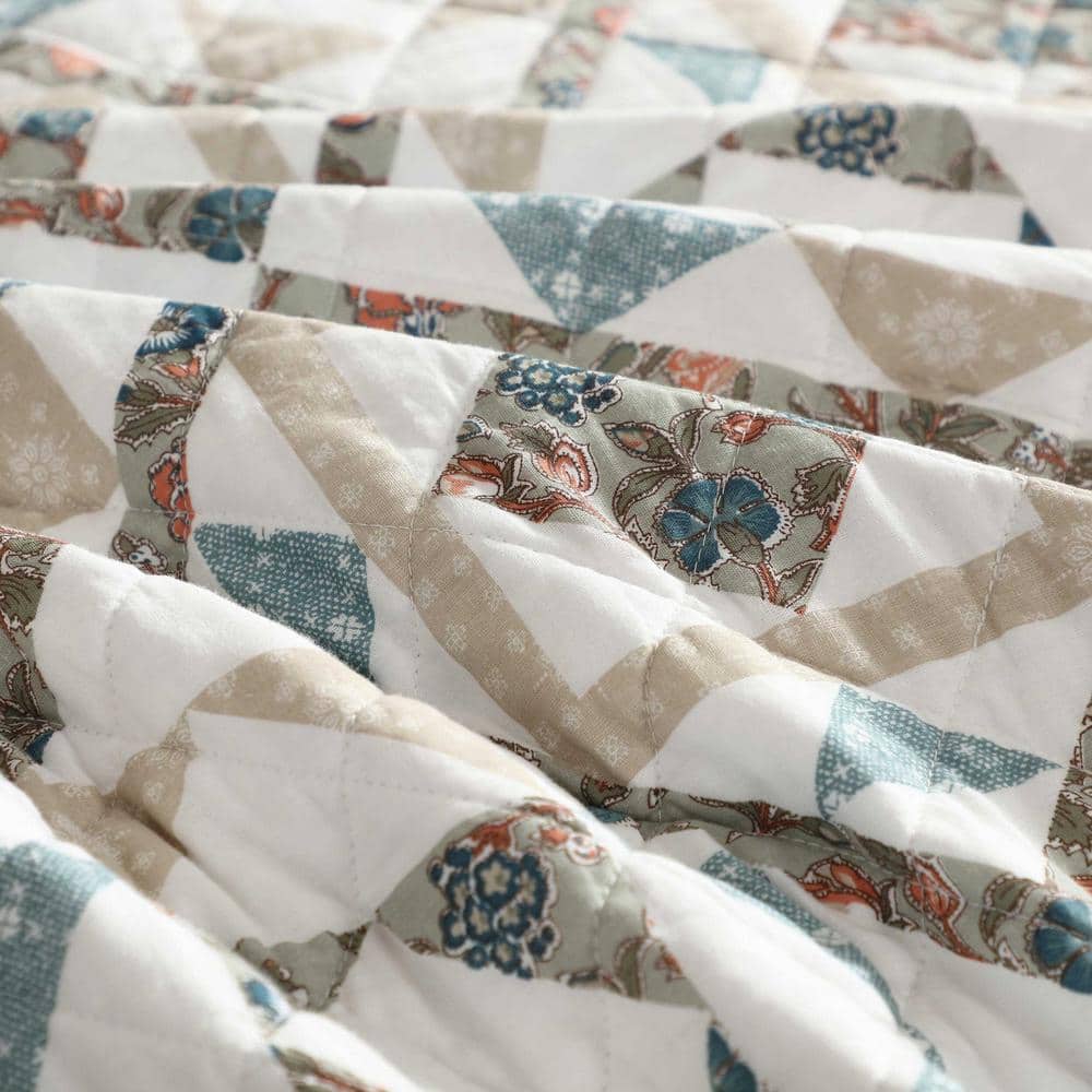Annie Blue and Beige Cotton Twin Reversible Quilt Set