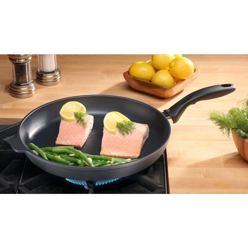 Swiss Diamond 12.5 Inch Nonstick Aluminum Fry Pan