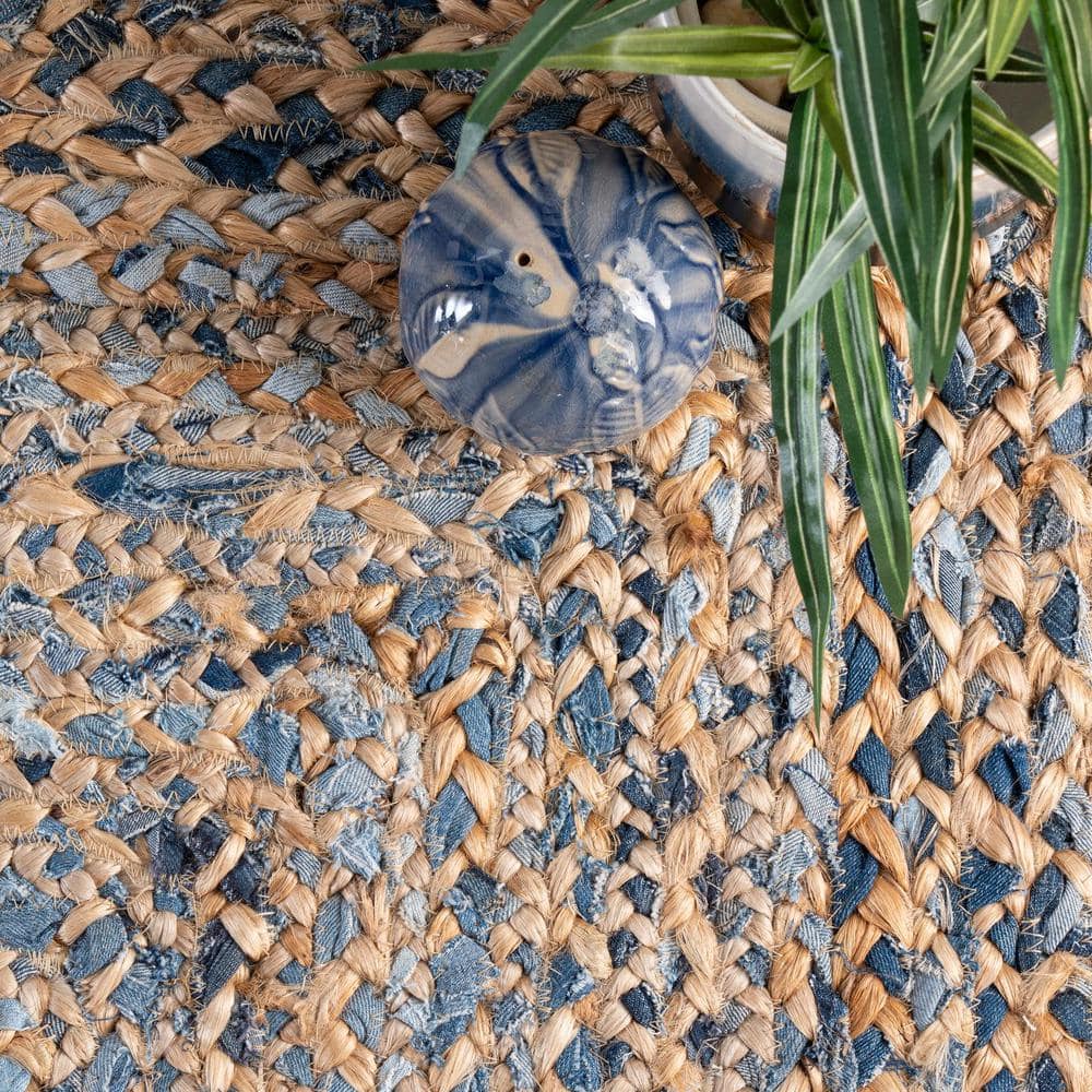 Handmade Blue and Jute Braided Round Area Rug