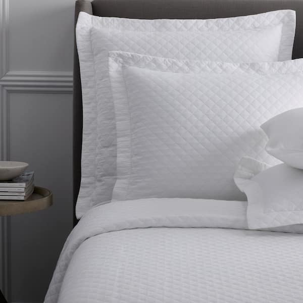 Hotel Collection Arabesque Cotton deals Quilted Coverlet - FULL / QUEEN - Stone