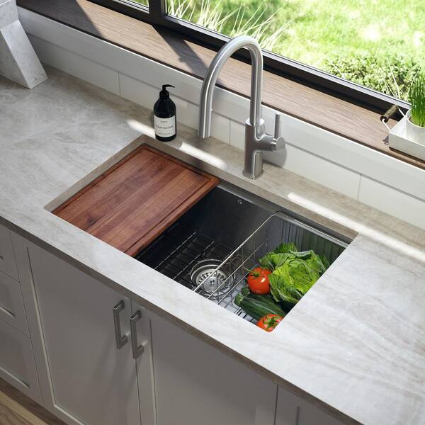 PULSE Showerspas Santa Cruz 28 in. Undermount Single Bowl 18-Gauge