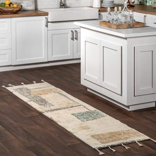 Rancho Abstract Ivory 2 ft. x 8 ft. Runner Rug