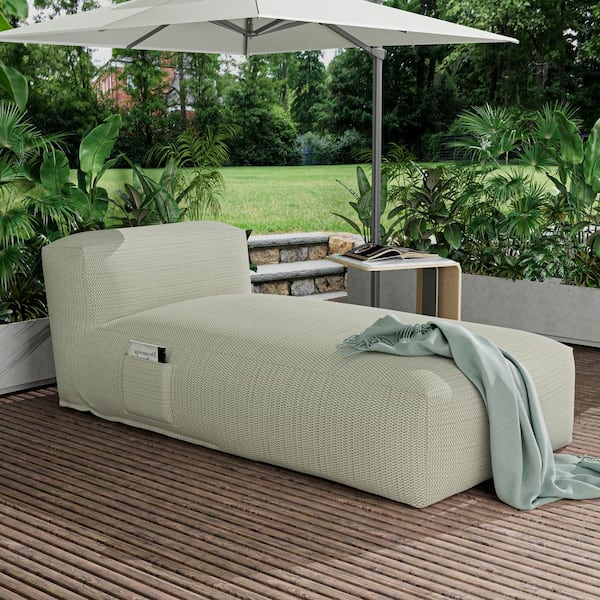 Outdoor Olefin Chaise Lounge