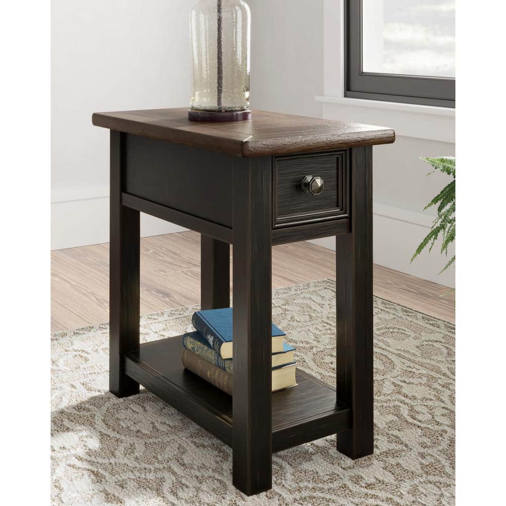 Modern Tyler Creek 14'' Chairside End Table with USB Ports, Black/Brown