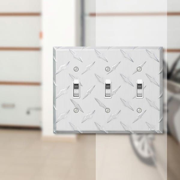 Diamond Plate 3 Gang Toggle Aluminum Wall Plate - Aluminum