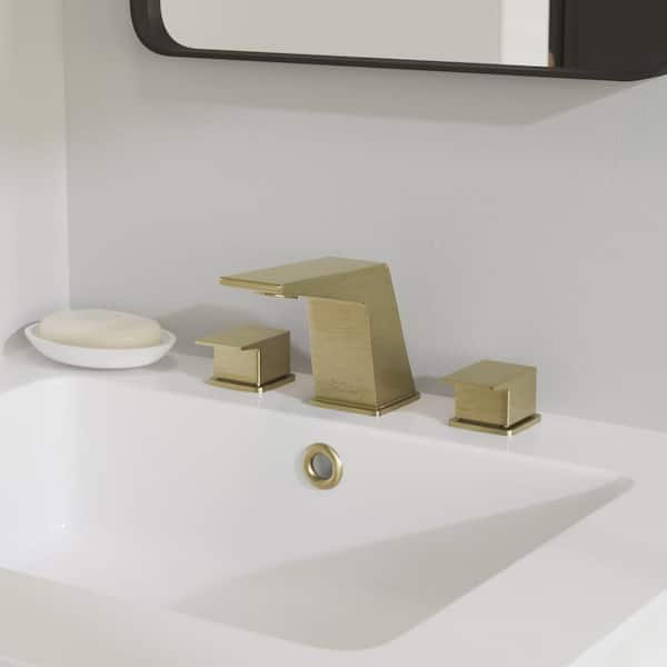 Swiss Madison Carre 8 in. Widespread Double Handle Bathroom Faucet in Brushed Gold