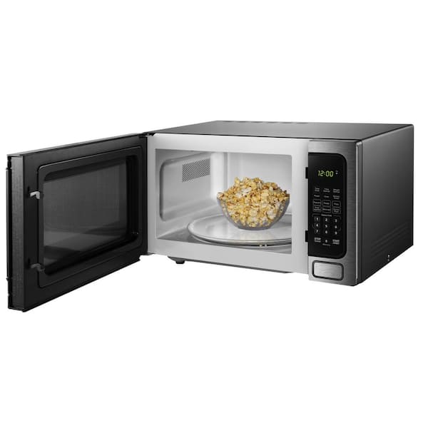 https://images.thdstatic.com/productImages/4d3ee474-5983-4c69-8056-7a22ec940618/svn/stainless-steel-danby-countertop-microwaves-ddmw1125bbs-fa_600.jpg