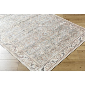 Amelie Green Traditional 7 ft. x 9 ft. Indoor Area Rug