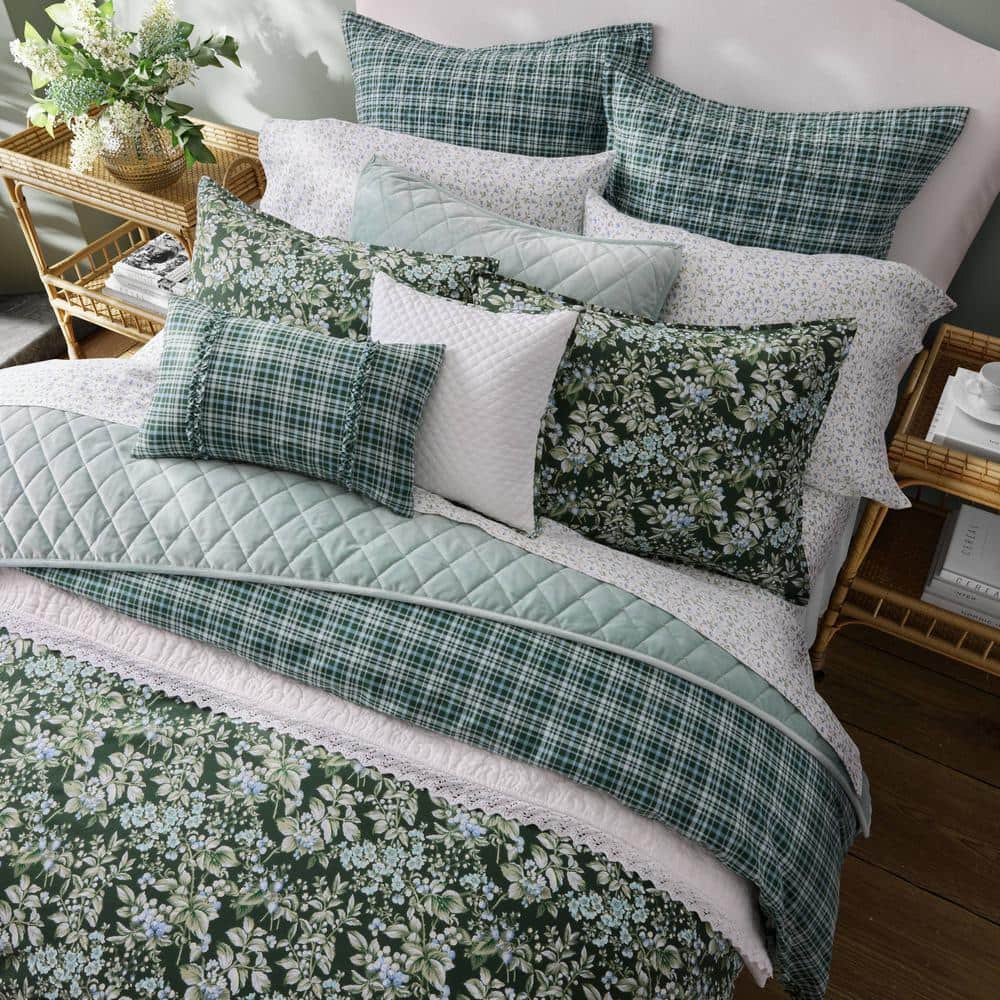 Laura Ashley Bramble Floral 7-Piece Green Cotton Full/Queen Comforter Bonus Set - 2