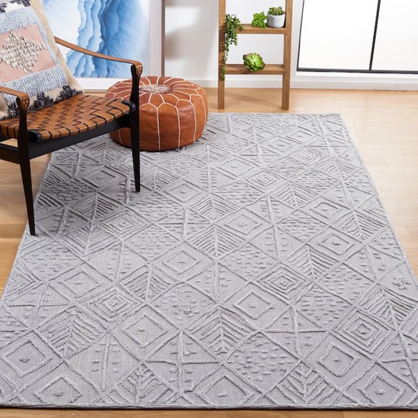 Textual Gray 4 ft. x 6 ft. Native American Area Rug