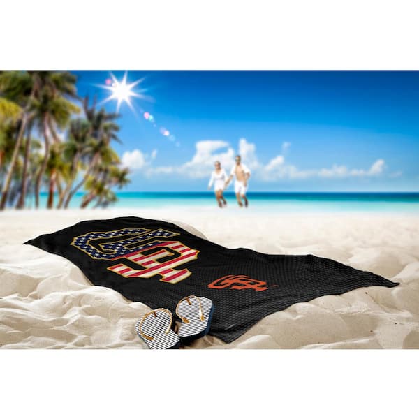 THE NORTHWEST GROUP MLB Multi-Color Sf Giants Celebrate Series Printed Cotton/Polyester Blend Beach Towel