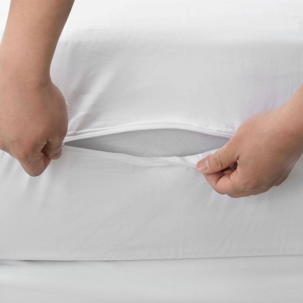 King White Cotton Zippered Mattress Protector, 9" Deep