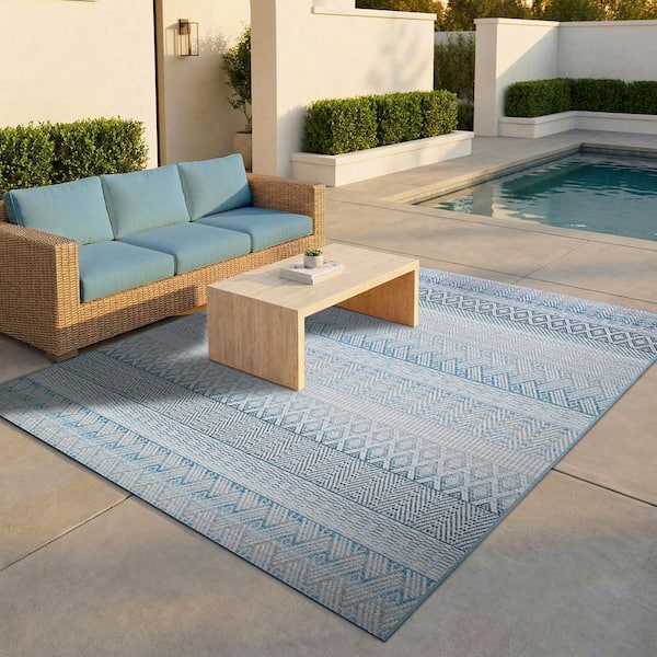 Cape Gables Surf 7 ft. x 10 ft. Indoor/Outdoor Area Rug