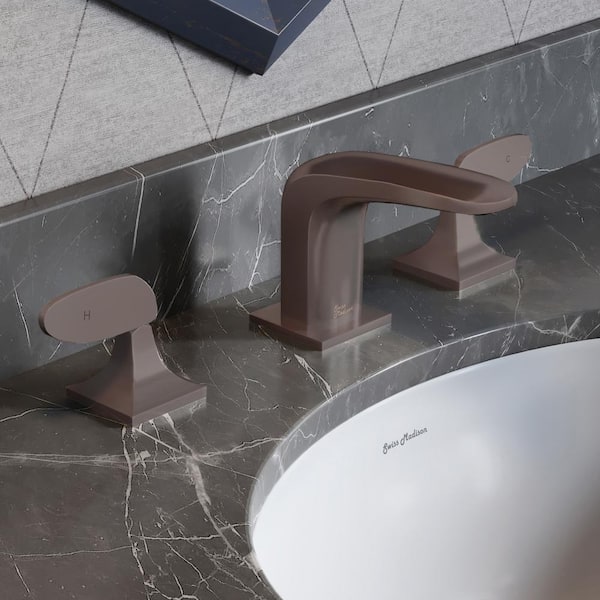 Chateau 8 in. Widespread Double Handle Bathroom Faucet in Oil Rubbed Bronze
