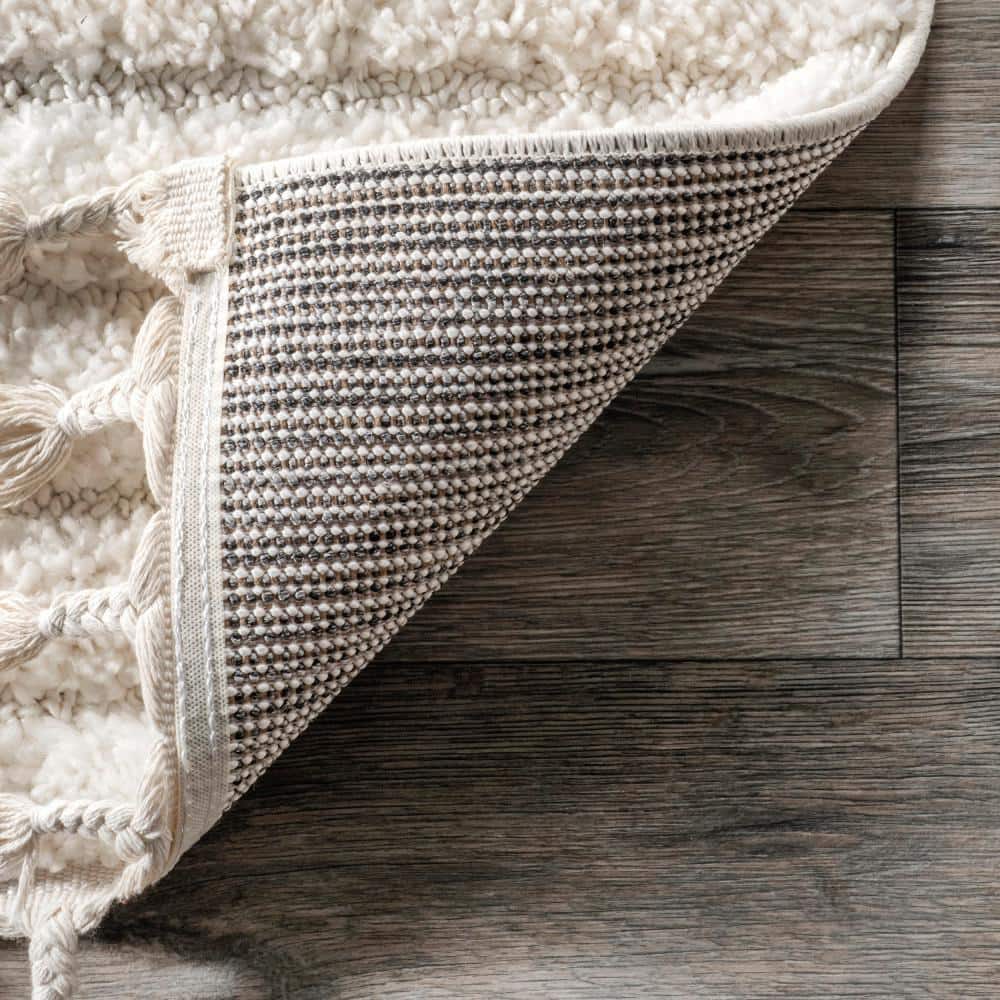 Ivory Geometric Shag Synthetic 8' x 10' Area Rug