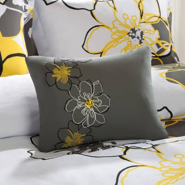 Yellow Felt Petals Pillow 18 Inch *P, PL-7926