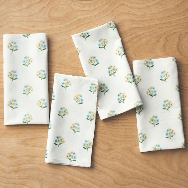 Company Cotton Gardenia Mist Yellow 19 in. x 19 in. Napkin (Set of 4)