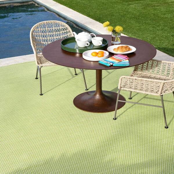 DASH & ALBERT Finn Handwoven Sprout 9 ft. x 12 ft. Outdoor Area