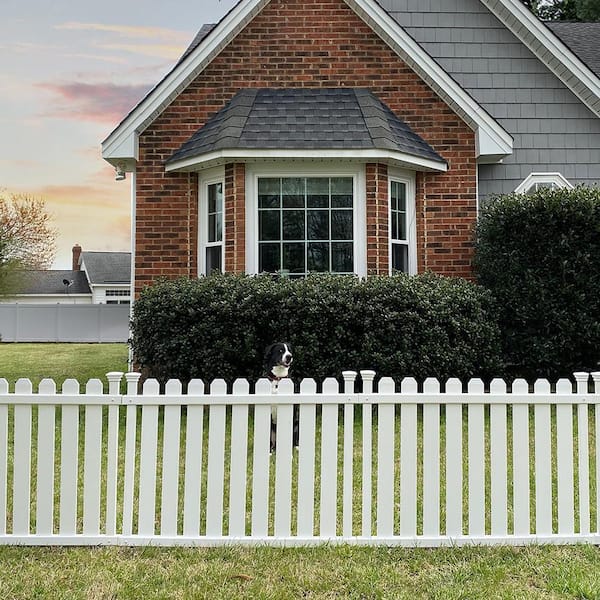 Bella Puppy and Garden 2.5 ft. x 3.4 ft. White Vinyl Fence Kit 2-Pack