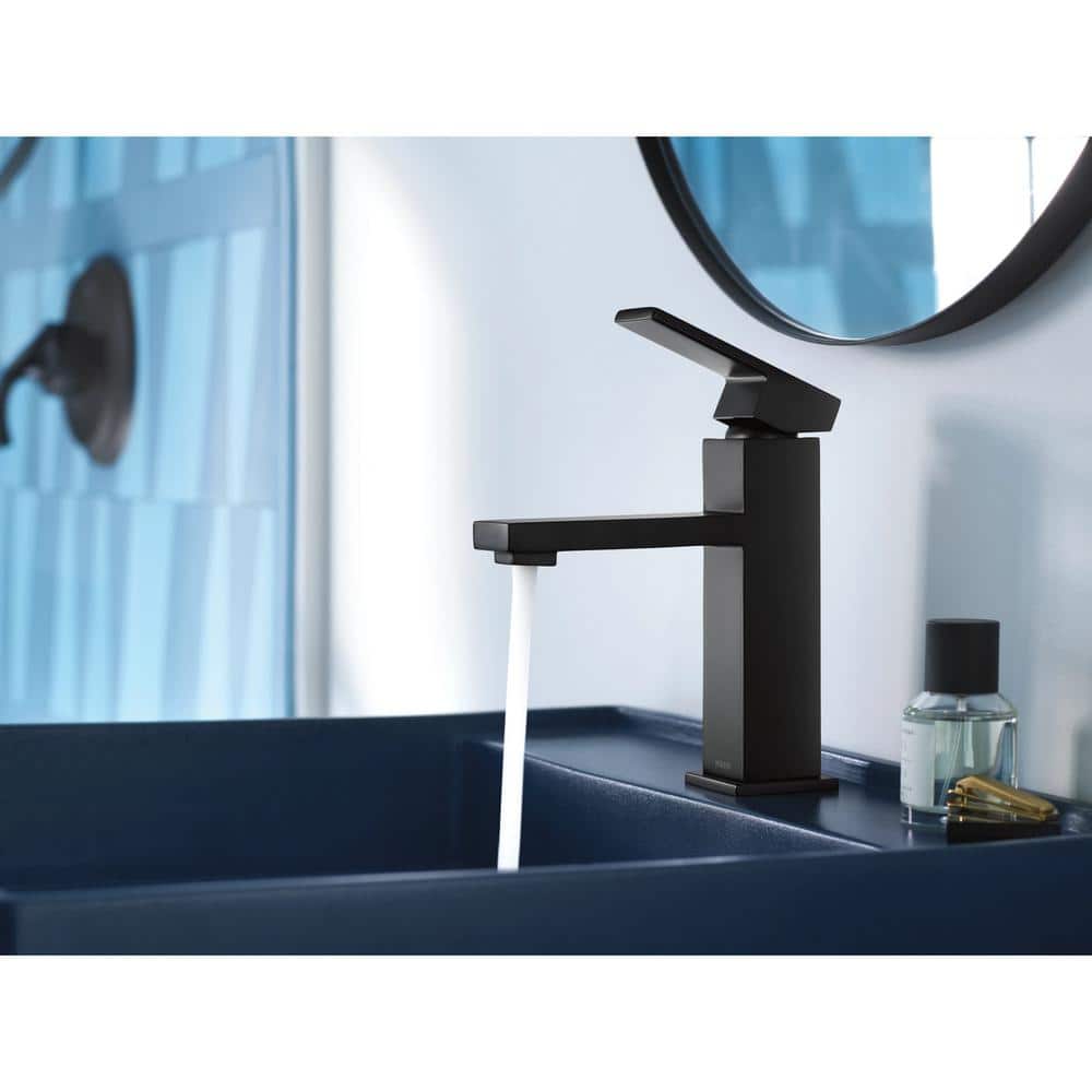 Matte Black Single Handle Bathroom Sink Faucet