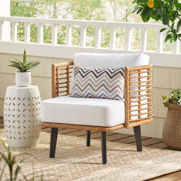 Unbranded Brown Wicker Woven Iron Outdoor Lounge Chair with Metal Frame and White Cushions (1-Pack)