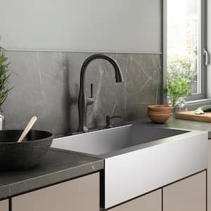 Sundae Single-Handle Pull Down Sprayer Kitchen Faucet in Matte Black