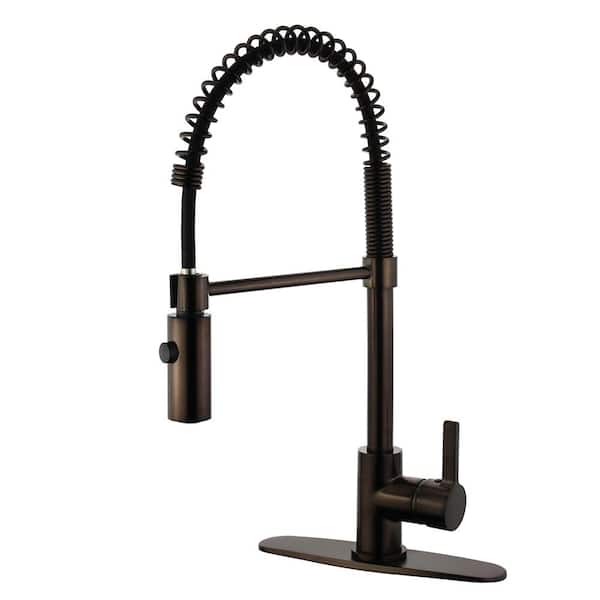 Kingston Brass Continental Single-Handle Pull-Down Sprayer Kitchen Faucet in Oil Rubbed Bronze