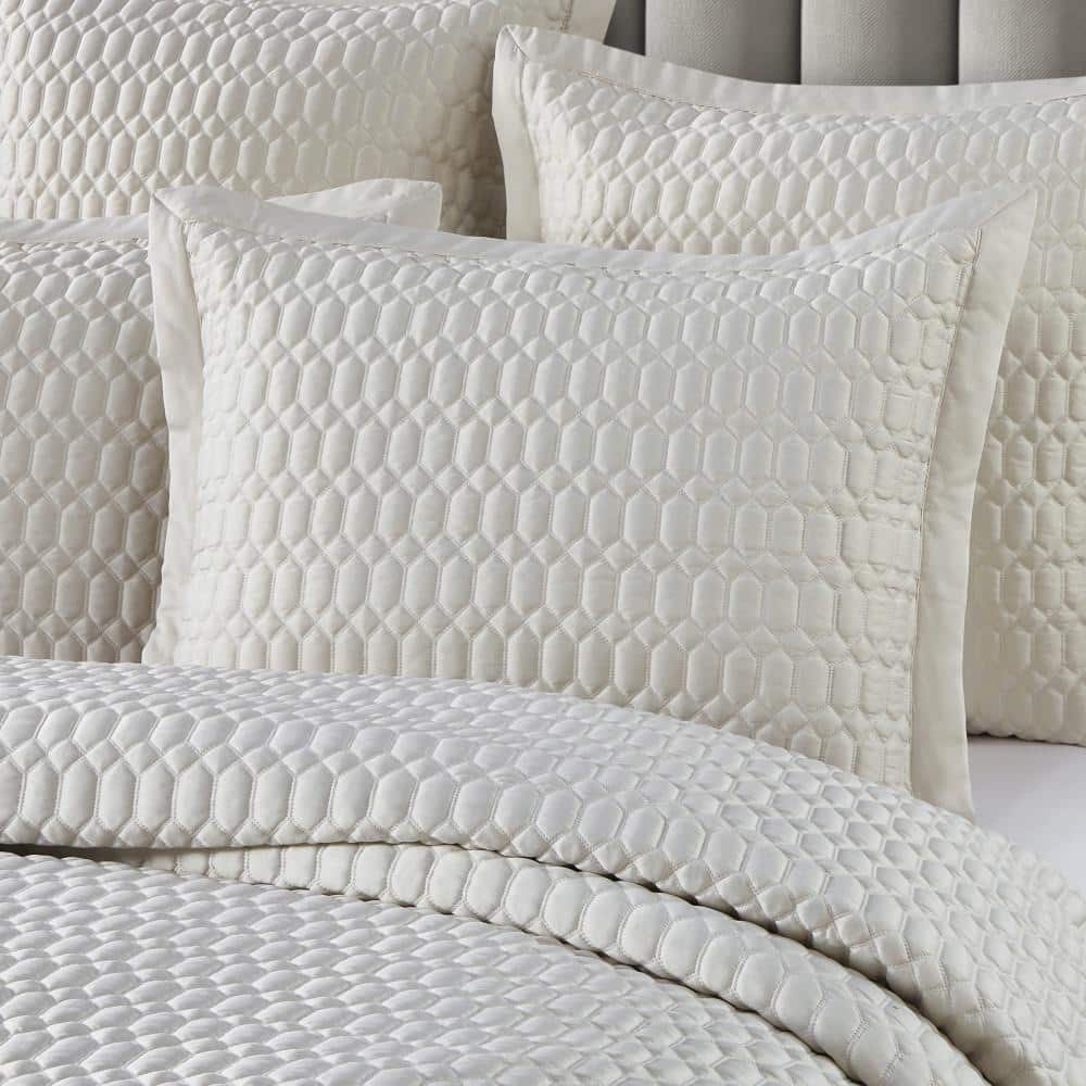 Ivory Puff Satin Full Quilt Set with Geometric Stitching