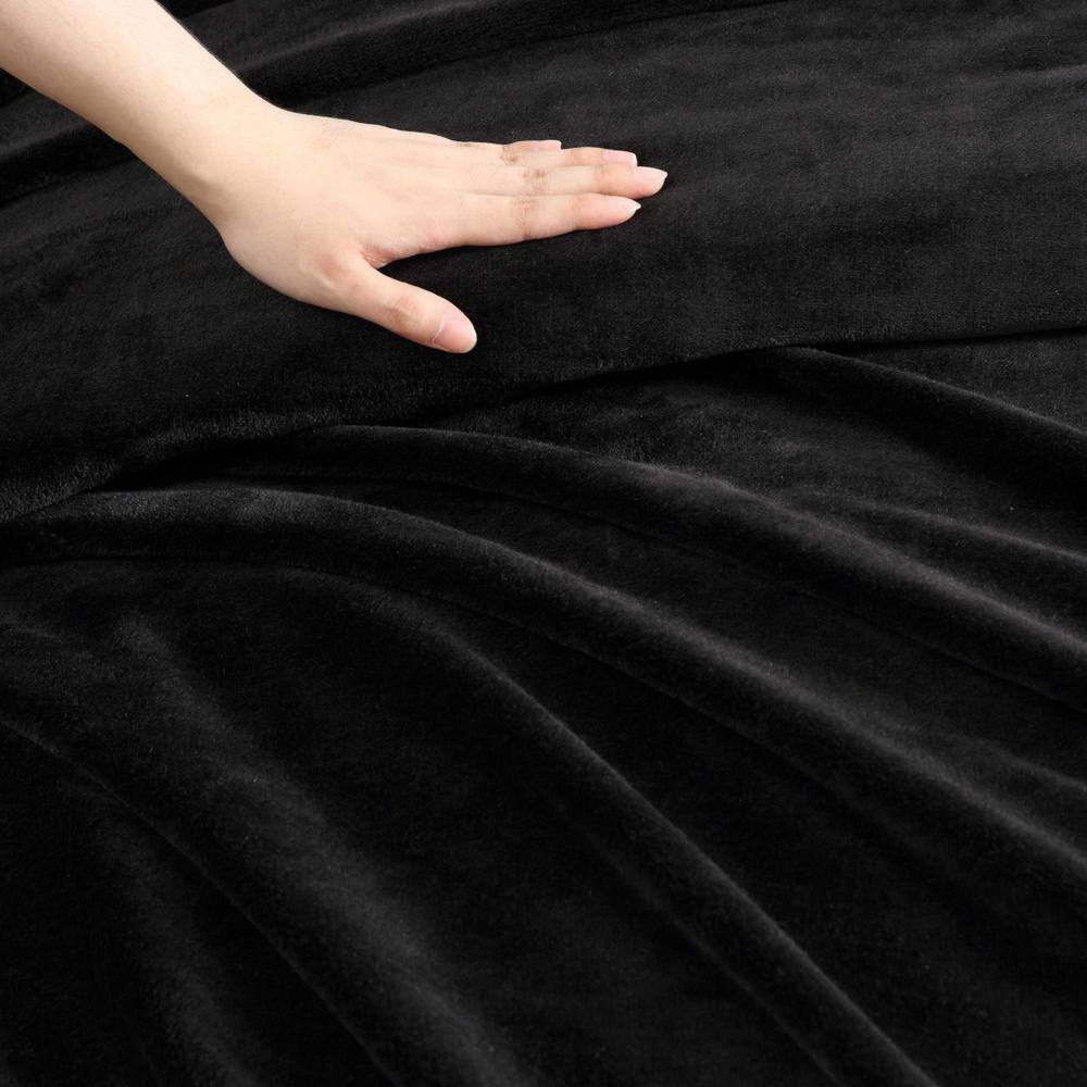 Ultra Soft Black Twin Fleece Reversible Blanket
