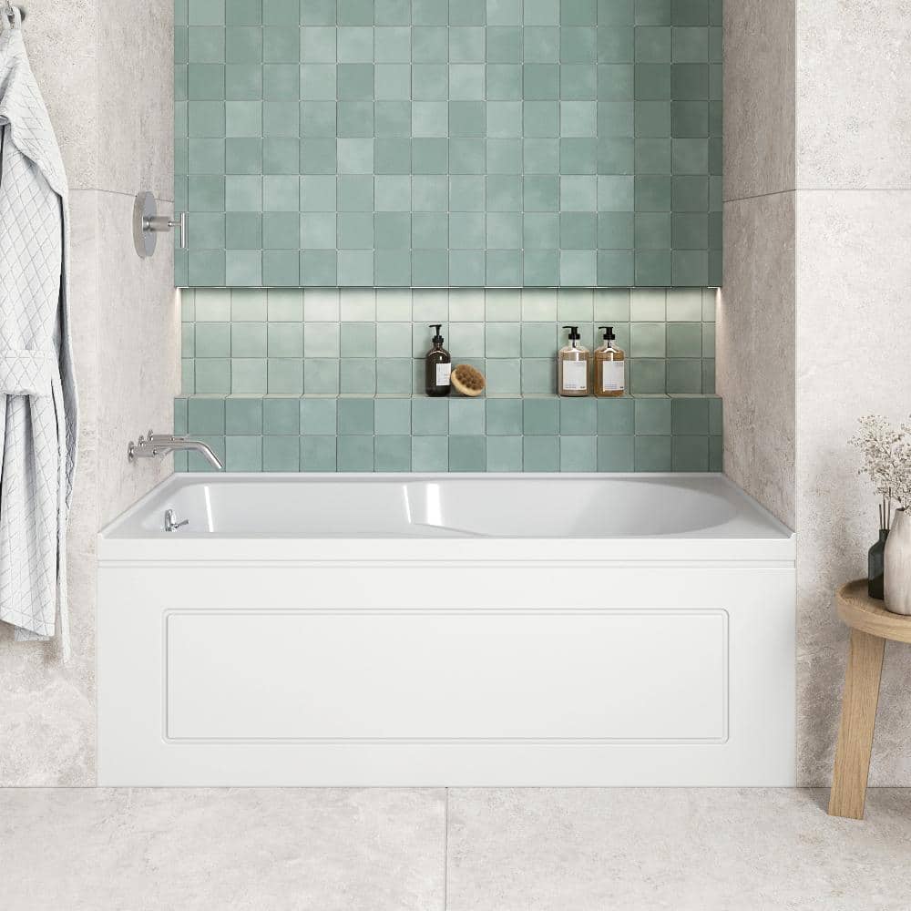 Glossy White Acrylic Rectangular Alcove Bathtub with Chrome Drain
