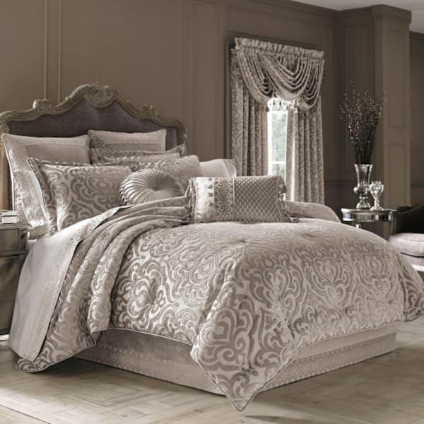 Unbranded Sarah Pearl Polyester King 4Pc. Comforter Set