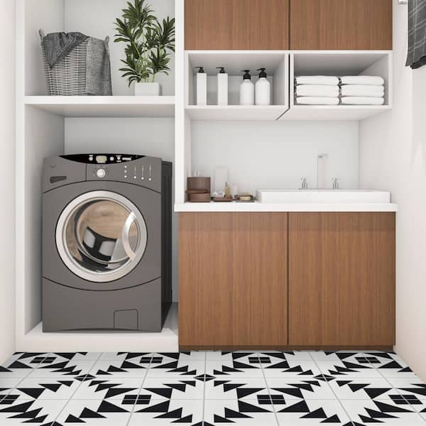 Villa Lagoon Tile Code Talker A Black and White / Matte 8 in