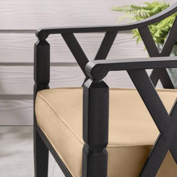 Hampton bay metal discount chairs