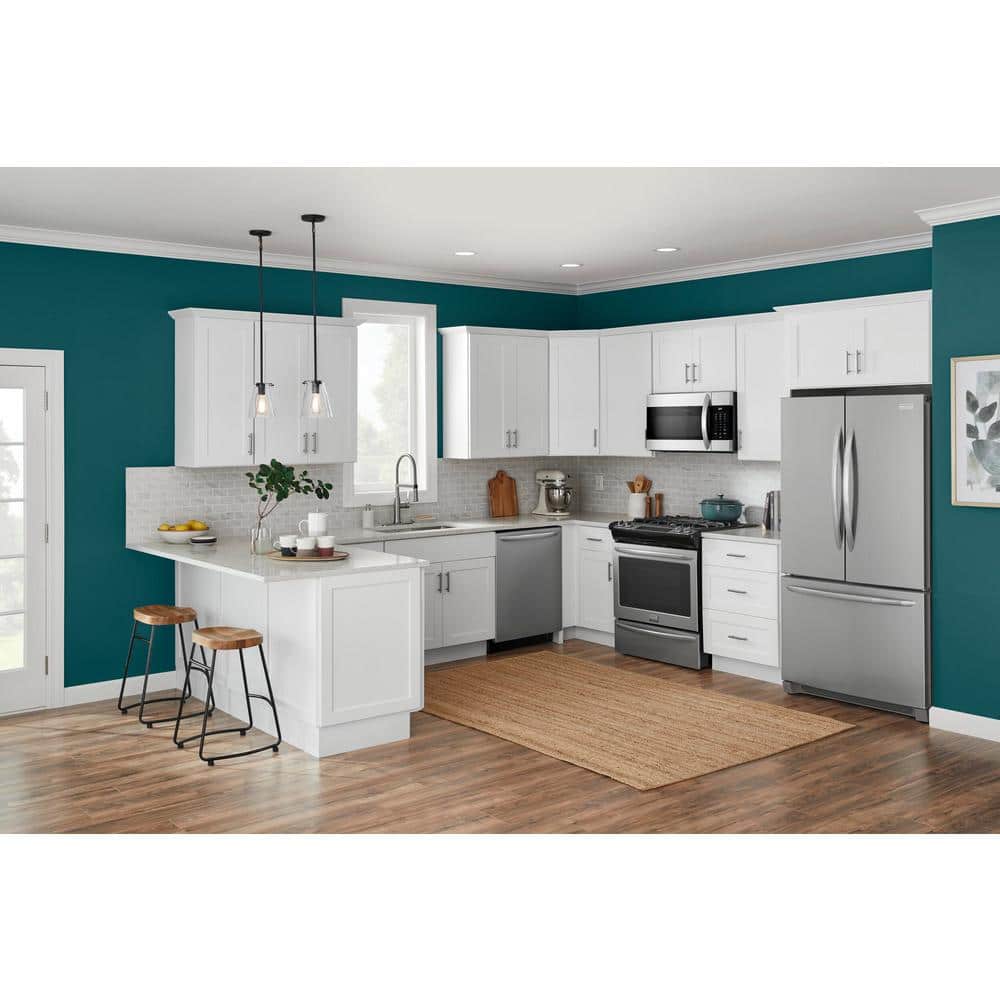 https://images.thdstatic.com/productImages/4e2b13fb-fa68-435f-8607-9ef48bb4a2f5/svn/alpine-white-hampton-bay-ready-to-assemble-kitchen-cabinets-w1830-c3_1000.jpg