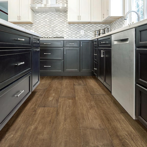 Lifeproof Trapper Peak Birch 2/7 in. T x 6.5 in. W Click Lock Wire Brushed Engineered Hardwood Flooring (19.5 sq.ft./case)