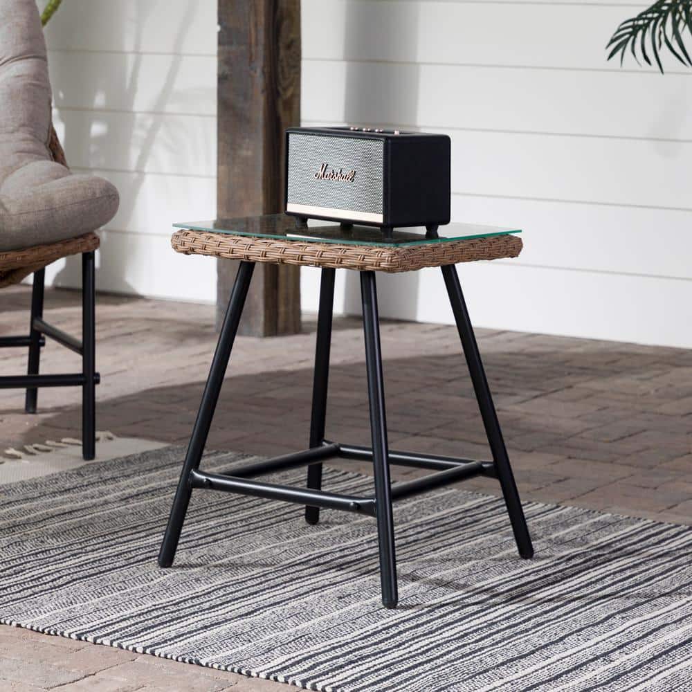 Walker Edison Furniture Company Natural Wicker Outdoor Side Table with