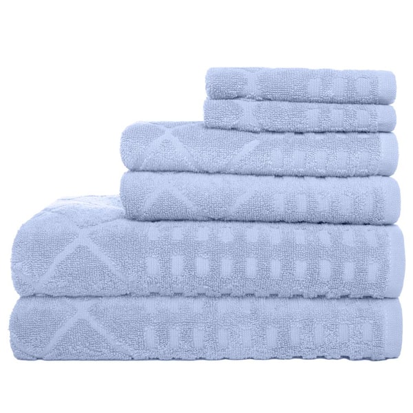s Best-Selling Bath Towel Set Is on Sale for 45% Off