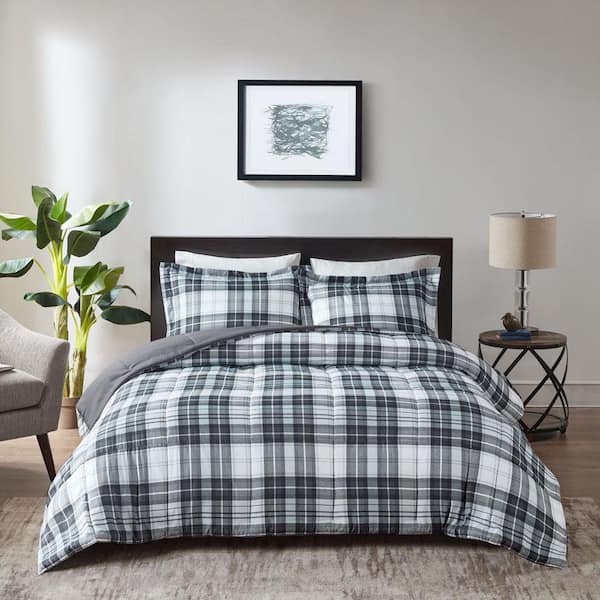 Hartford Light Warmth Black/White King/Cal King 3M Scotchgard Down Alternative All Season Comforter Set