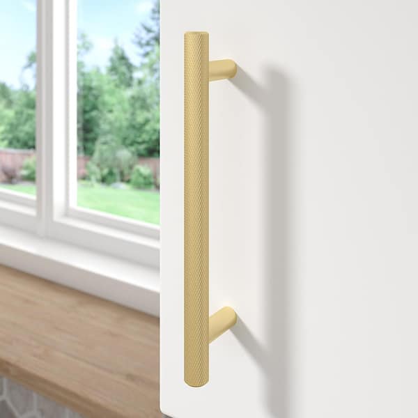 Hearst Collection 5-1/16 in. (128 mm) Modern Satin Brass Knurled Cabinet Bar Pull