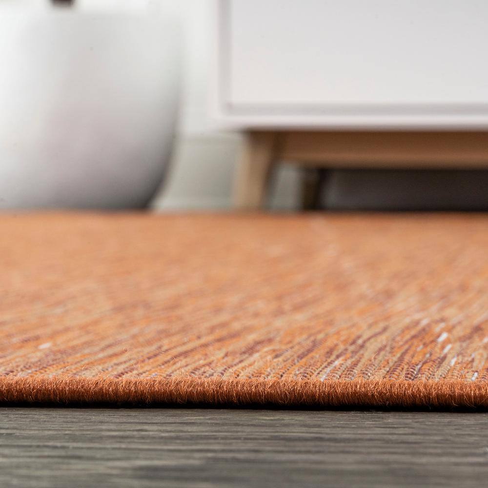 Ethan Modern Flatweave Solid Orange 6' Square Synthetic Rug