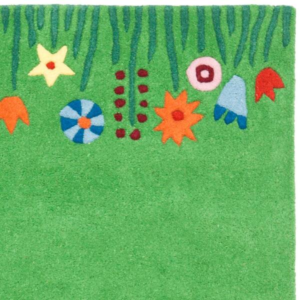Green Safavieh Kids Collection SFK751A Handmade Grass and Flowers Wool Area Rug Multi 6' x 9' 