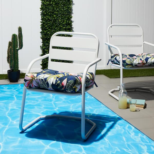 Classic Accessories Vera Bradley 19 In L X W 5 Thick 2 Pack Patio Chair Cushions Rain Forest Leaves Blue 62 142 010501 2pk The Home Depot - Classic Accessories Patio Furniture Cushions