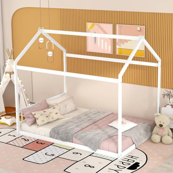 White Queen Wooden House Bed with Headboard