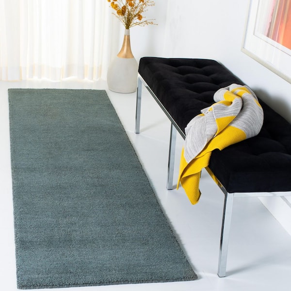Himalaya 2 ft. x 6 ft. Blue Solid Color Gradient Runner Rug