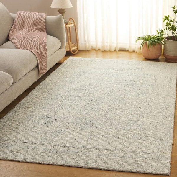 Pine 6 ft. x 9 ft. Beige/Gray Distressed Geometric Area Rug