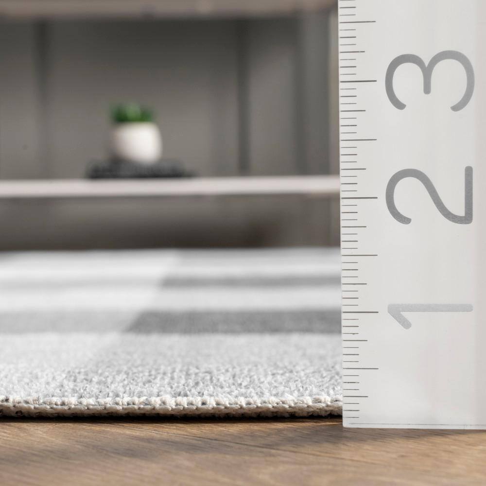Gray Buffalo Plaid Washable Synthetic Area Rug, 6' x 9'